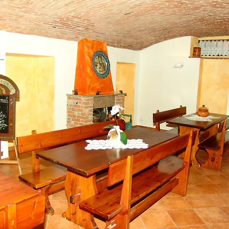 לינה וארוחת בוקר La Giara Castiglione Torinese